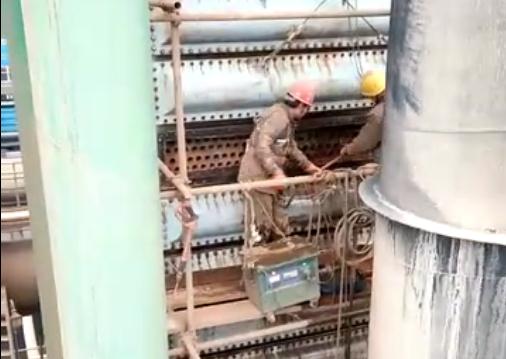 山西焦化廠用GQ-358型清洗初冷塔現(xiàn)場(chǎng) 清洗冷油器現(xiàn)場(chǎng)